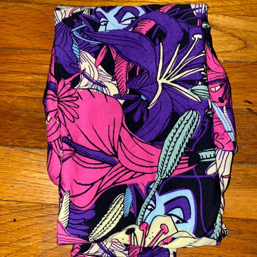 New Disney lularoe leggings. Size tall & Curvy sleeping beauty evil queen - Picture 1 of 1